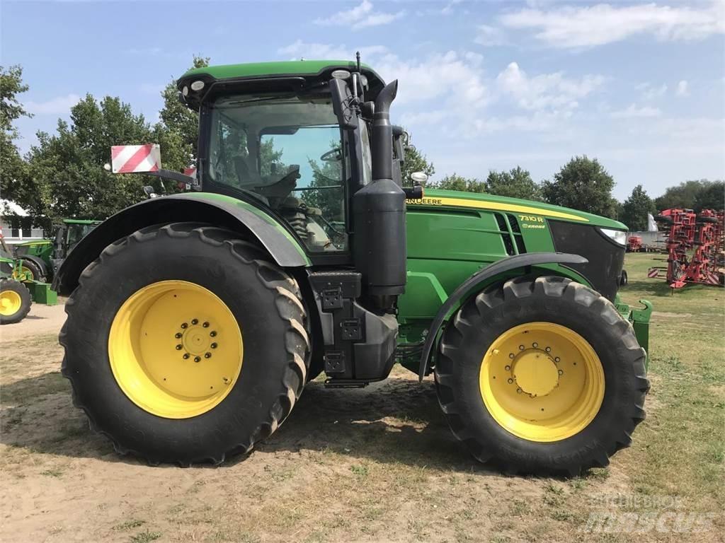 John Deere 7310R Traktorji