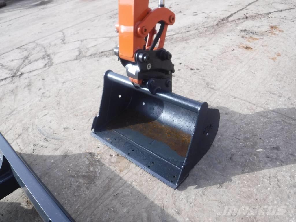 Hitachi ZX 33 U-6 Mini bagri <7t