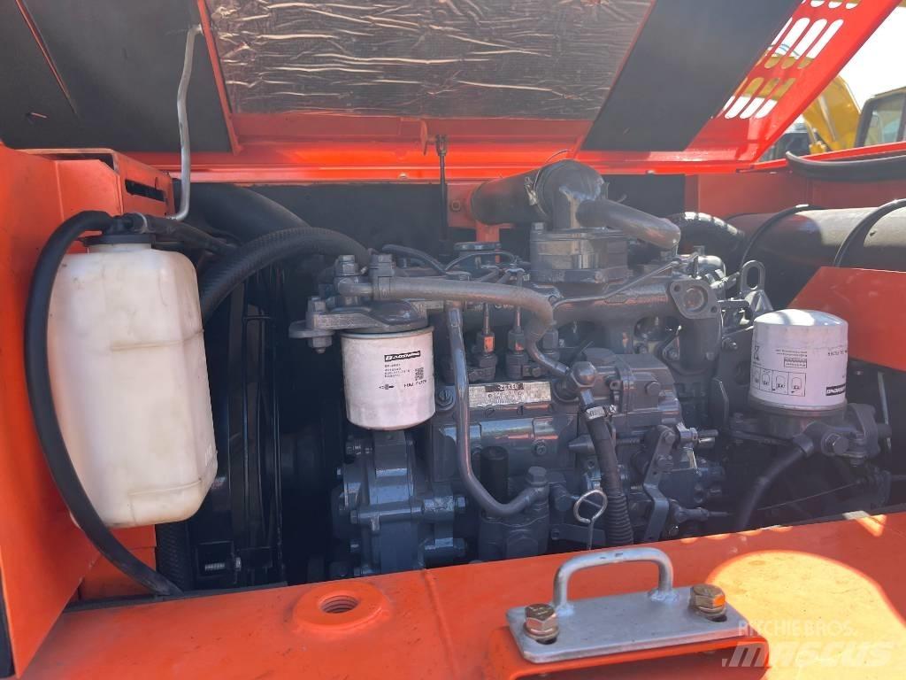 Hitachi ZX 60 Mini bagri <7t