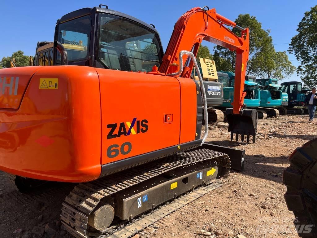 Hitachi ZX 60 Mini bagri <7t