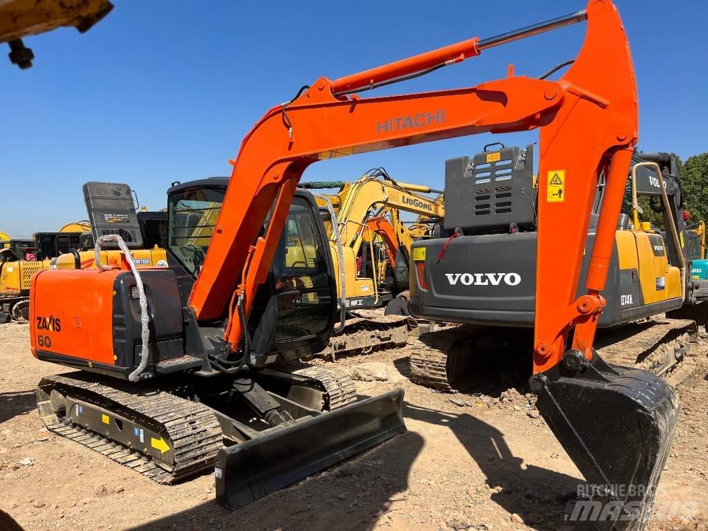 Hitachi ZX 60 Mini bagri <7t