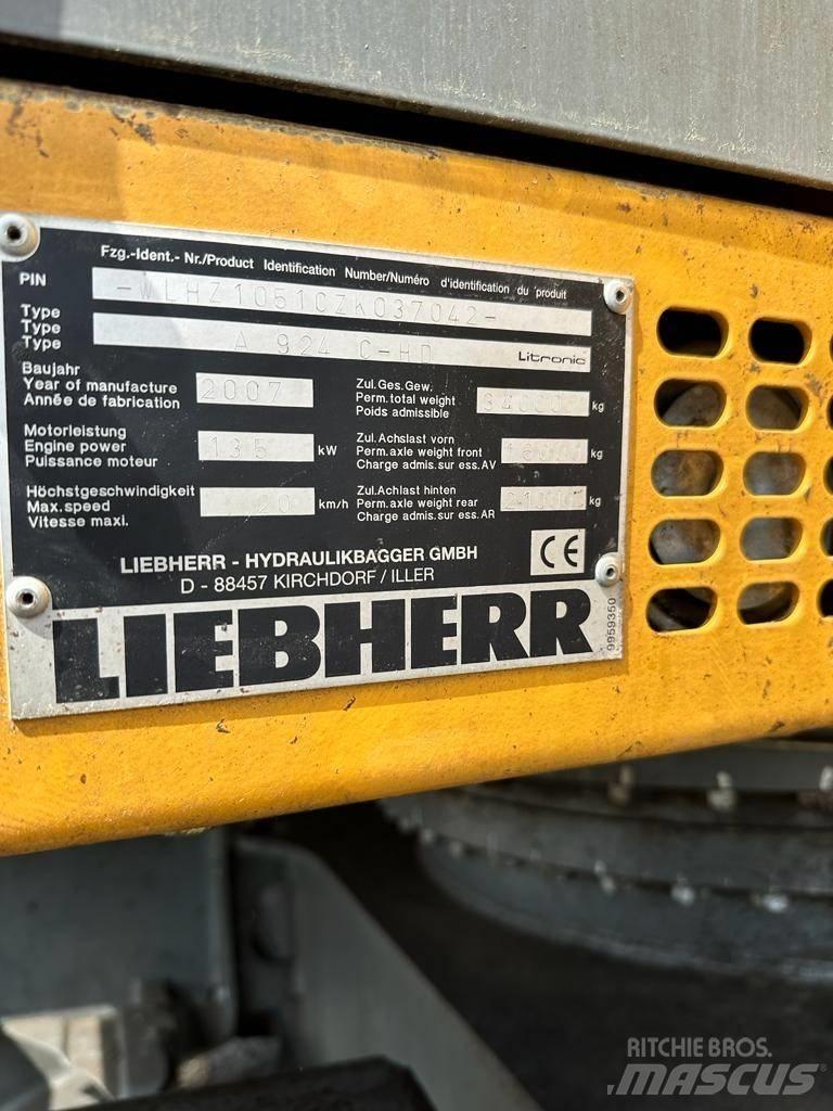 Liebherr A 924C-HD Bagri na kolesih