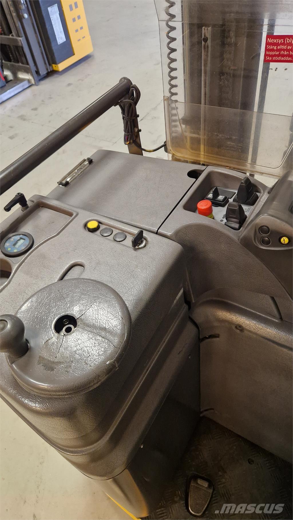 Atlet A160SDTFVHSN Samopogonski ročni viličarji