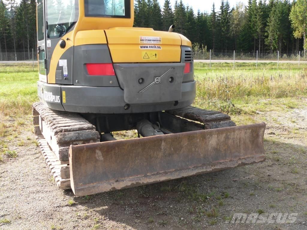 Volvo ECR 88 PLUS Midi bagri 7t – 12t