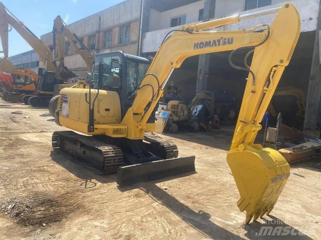 Komatsu PC56 Bagri goseničarji