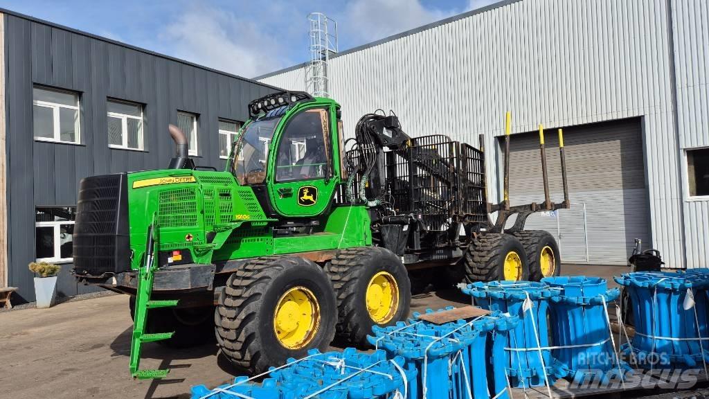 John Deere 1910 G Forwarderji