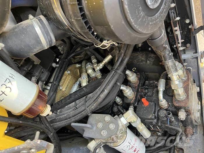 Dynapac CC 2200 Dvojni valjarji