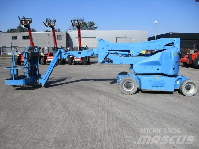 JLG E 400 AJPN (848) Zglobne dvižne ploščadi