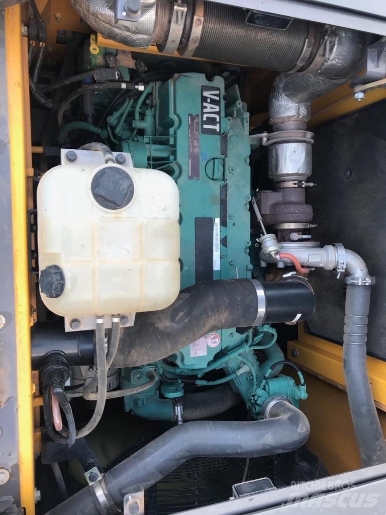Volvo EC 250 E Bagri goseničarji
