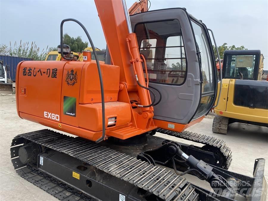 Hitachi EX60 Bagri goseničarji