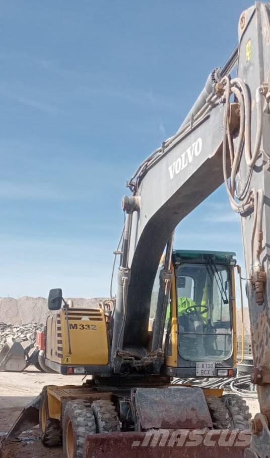 Volvo 180 Giratoria Bagri na kolesih