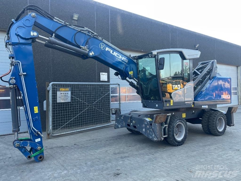 Fuchs MHL320F Bagri za prekladanje primarnih/sekundarnih surovin