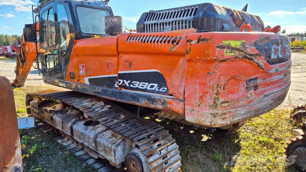 Doosan DX 380 LC Bagri goseničarji