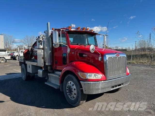 Peterbilt 337 Vakuumski tovornjaki