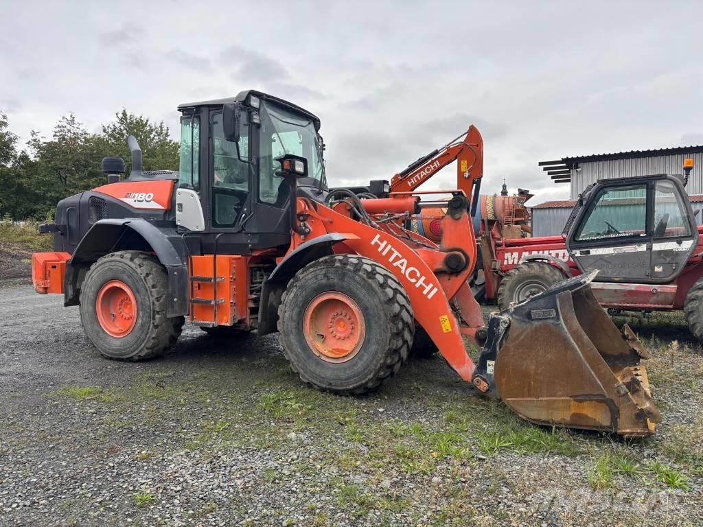 Hitachi ZW180-6 Kolesni nakladalci