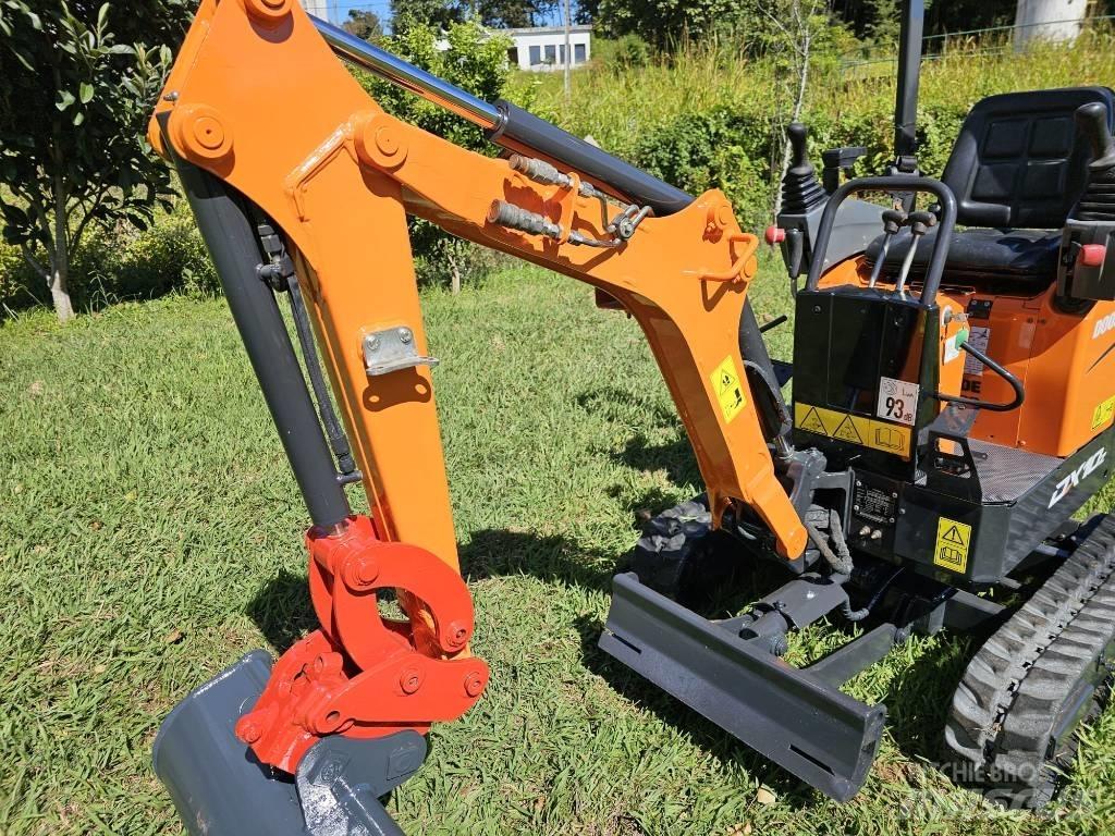 Doosan DX 10 Z Mini bagri <7t