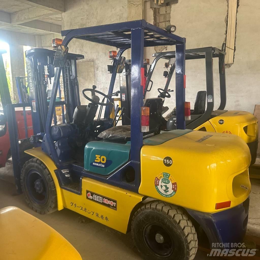 Komatsu F30T Dizelski viličarji