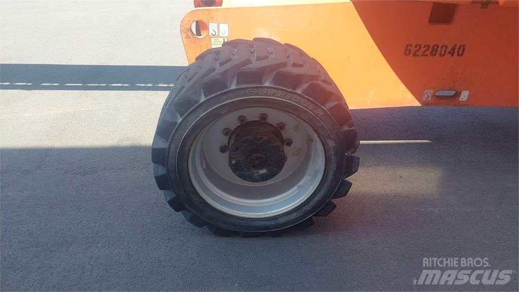 JLG 860SJ Teleskopske dvižne ploščadi