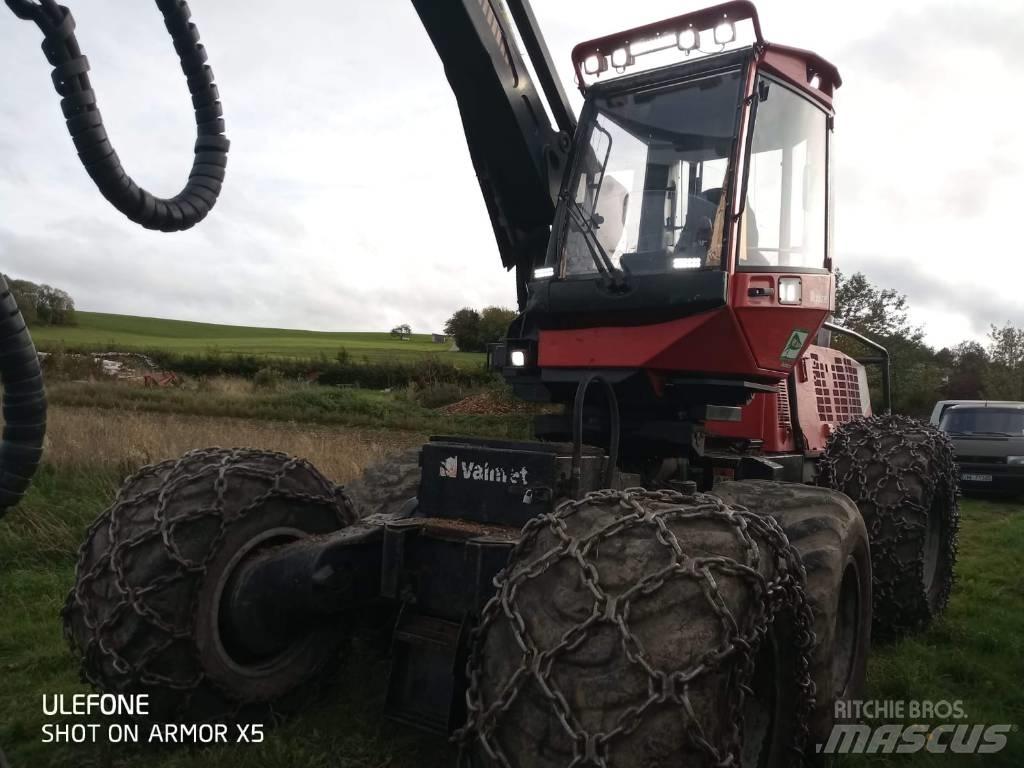 Komatsu 911 Harvesterji