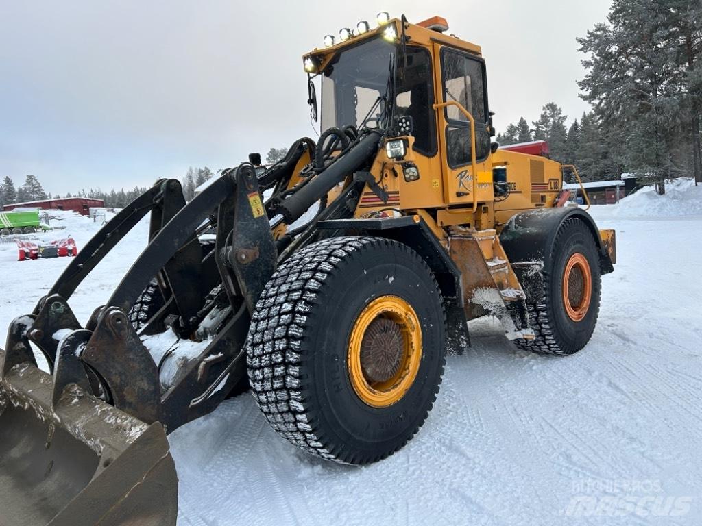 Ljungby L 18 Kolesni nakladalci