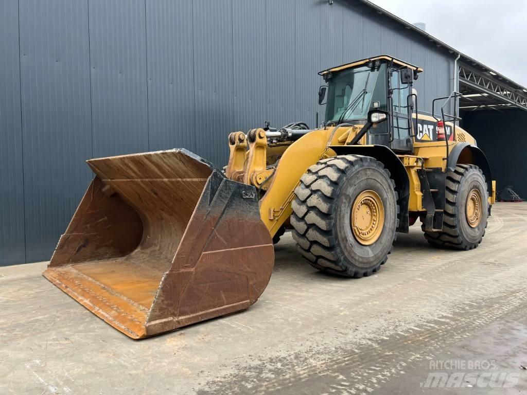 CAT 980M Kolesni nakladalci