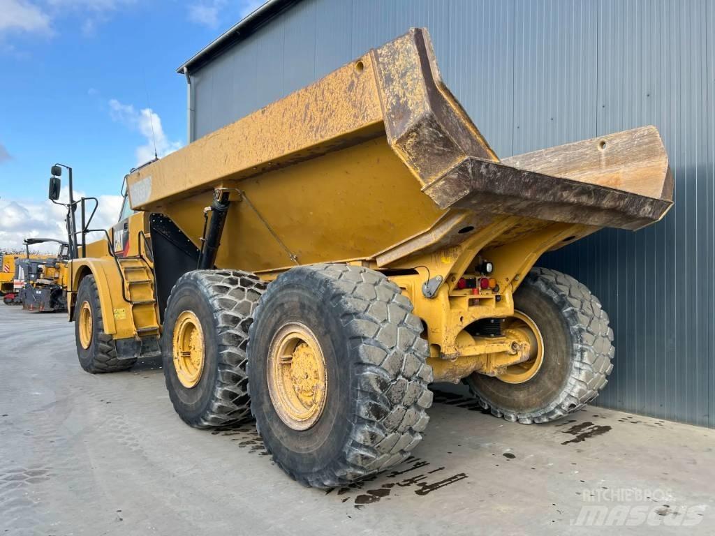 CAT 735B Zglobni demperji