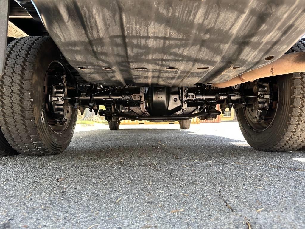 Ford F 550 Tovornjaki za žagovino