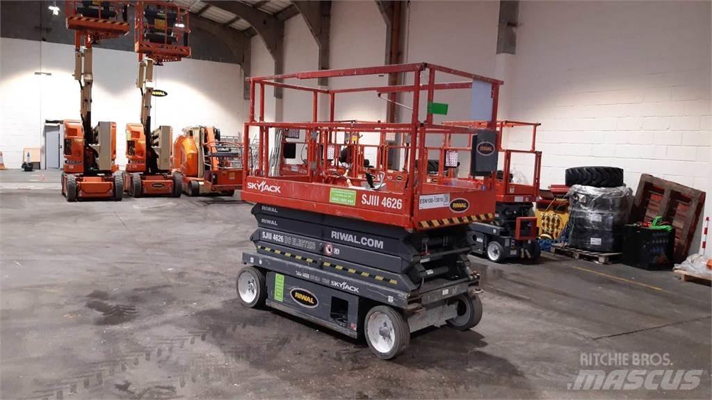 SkyJack SJIII4626 Škarjaste dvižne ploščadi
