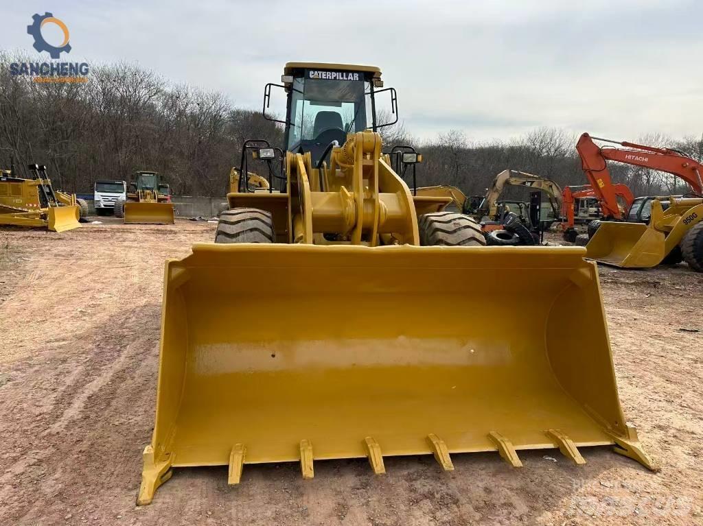 CAT 966 H Kolesni nakladalci