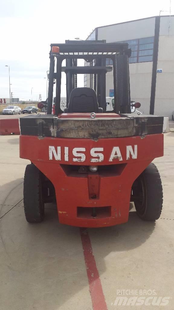 Nissan WF05H70U Dizelski viličarji