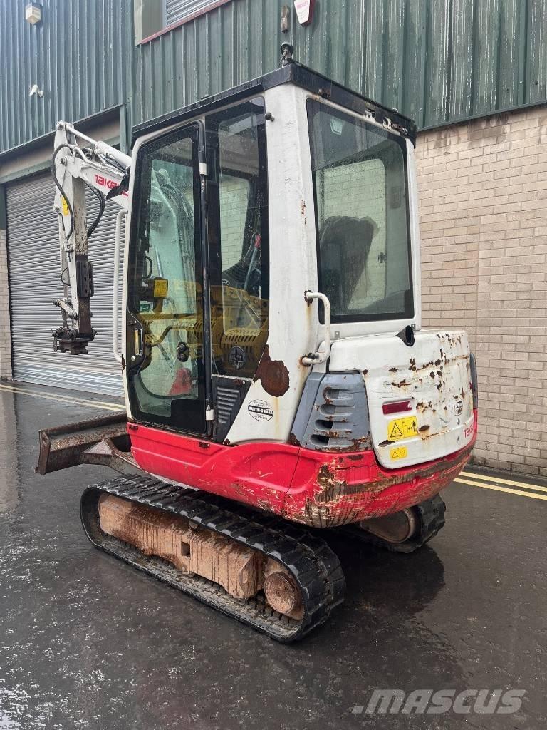 Takeuchi TB 228 Mini bagri <7t
