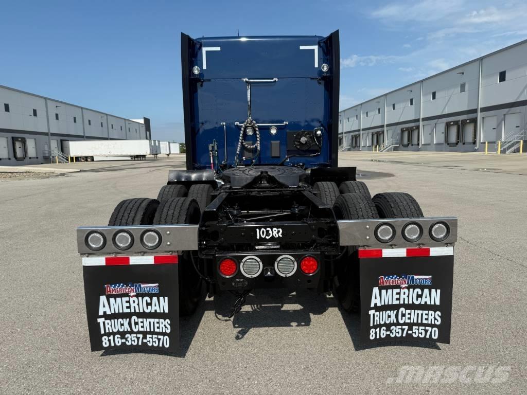 Kenworth W 990 Vlačilci