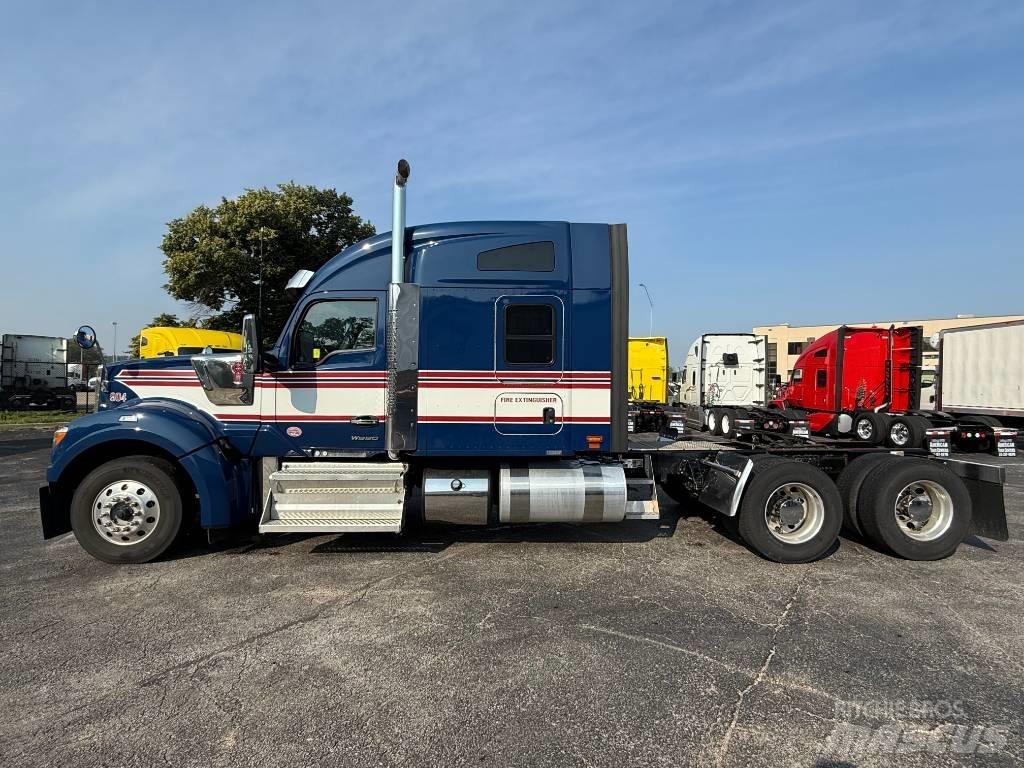 Kenworth W 990 Vlačilci