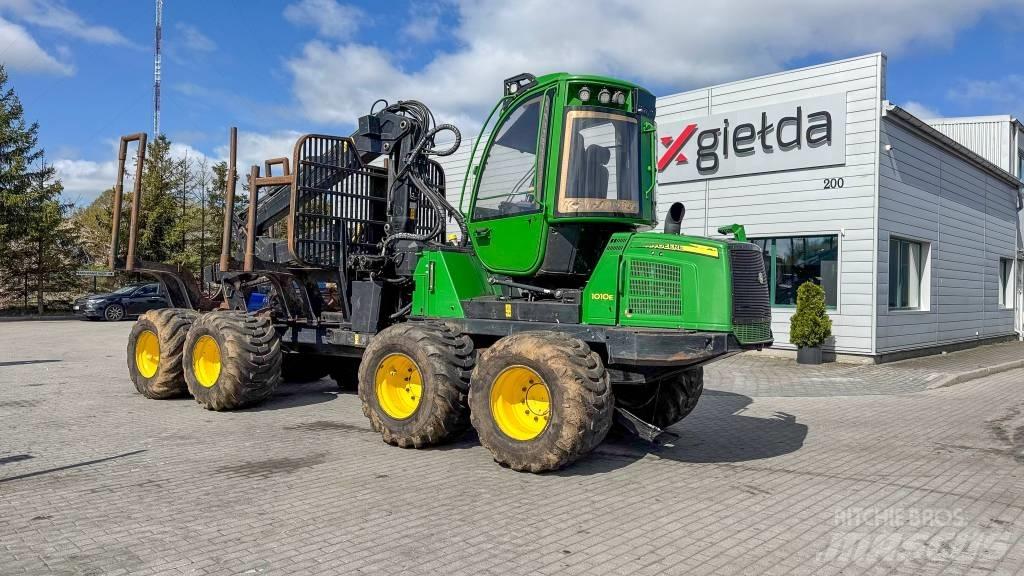 John Deere 1010 E Forwarderji