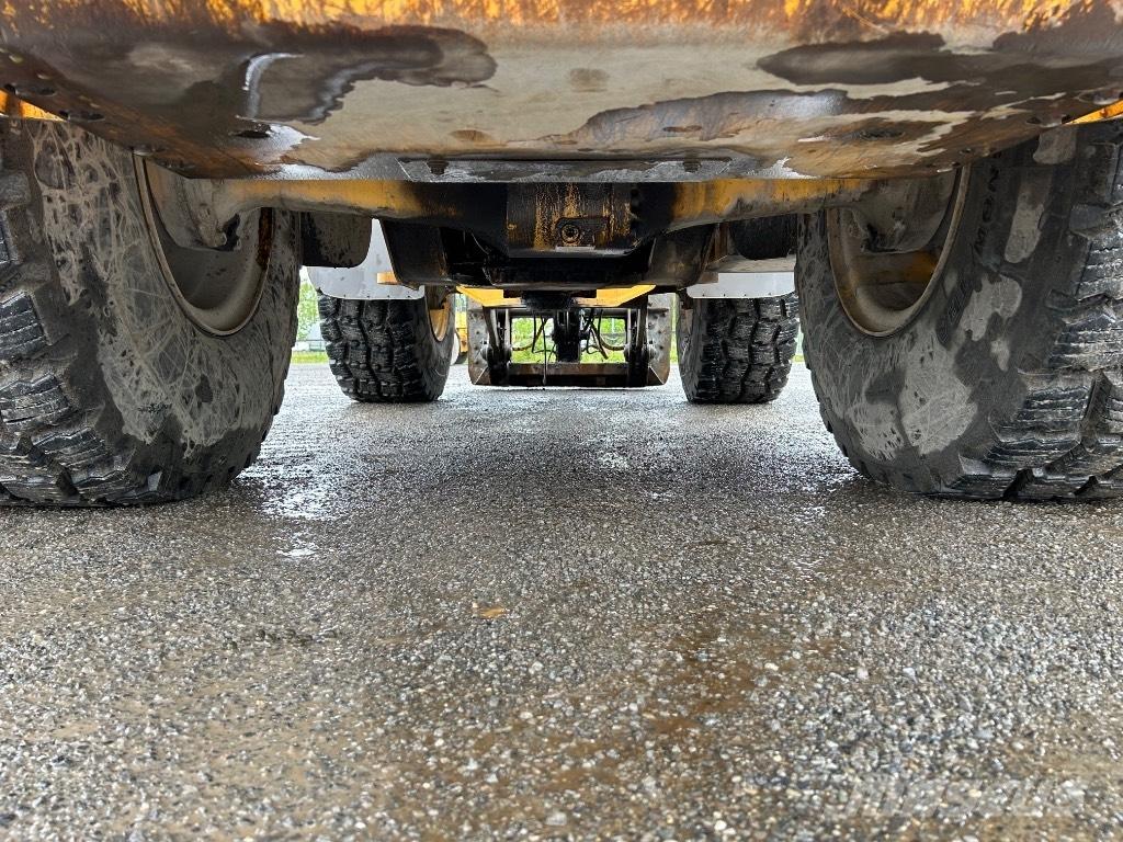 Volvo L 60 E Kolesni nakladalci