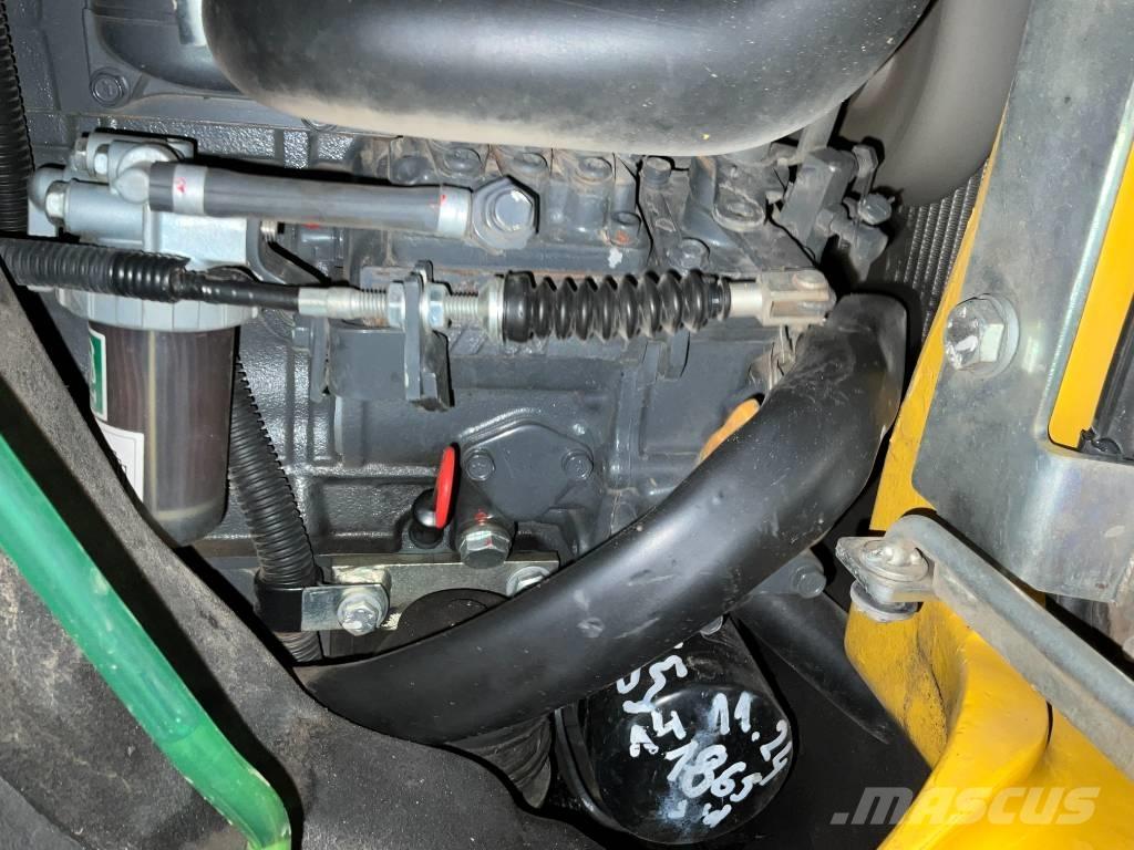 Komatsu PC 16 R-3 Mini bagri <7t