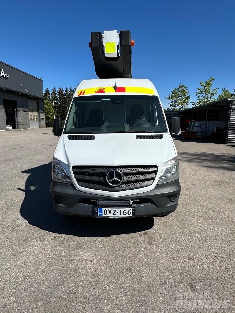 VERSALIFT VDT-170-F Avtokošare