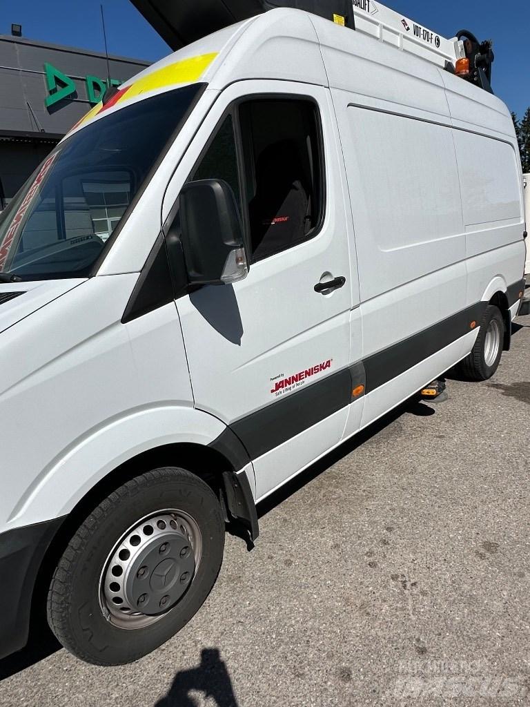 VERSALIFT VDT-170-F Avtokošare