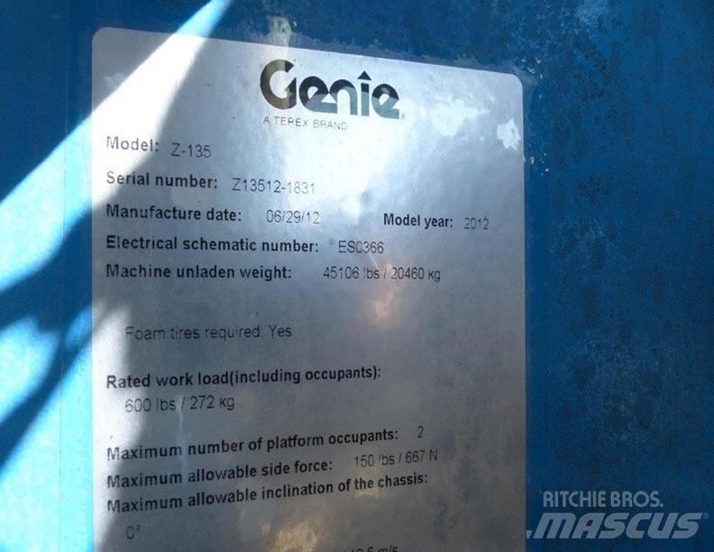 Genie Z135 Zglobne dvižne ploščadi