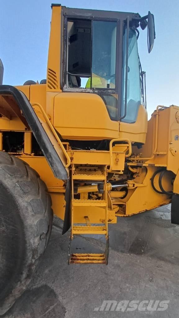 Volvo L 150 F Kolesni nakladalci