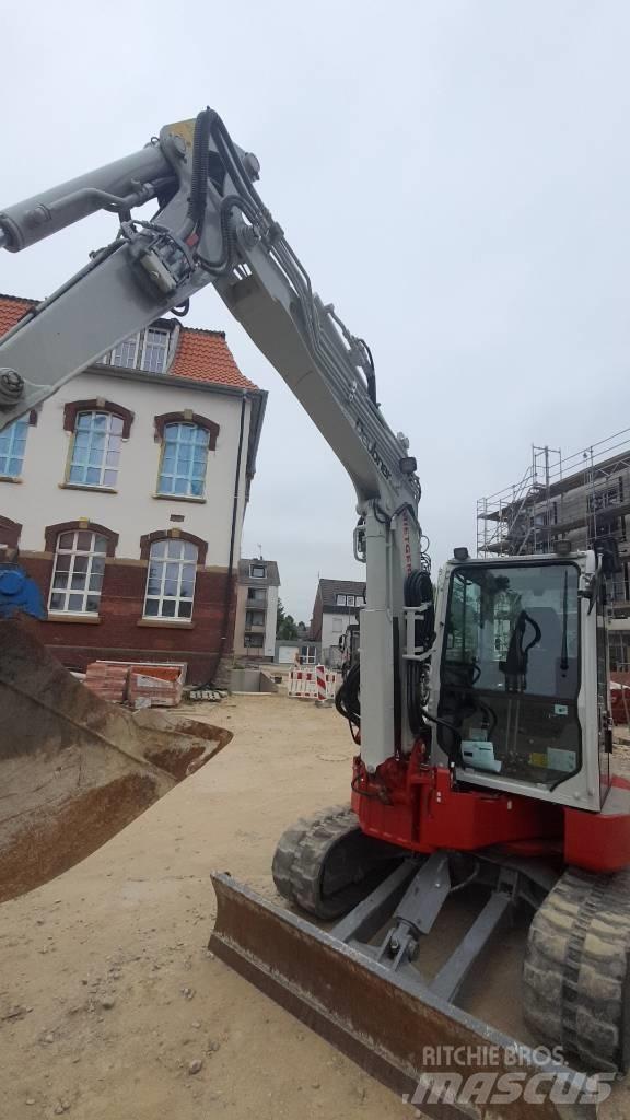 Takeuchi TB 260 Mini bagri <7t