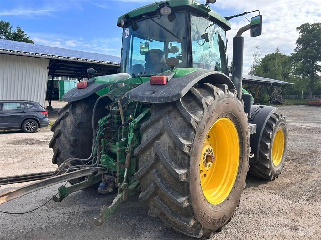 John Deere 7820 Traktorji