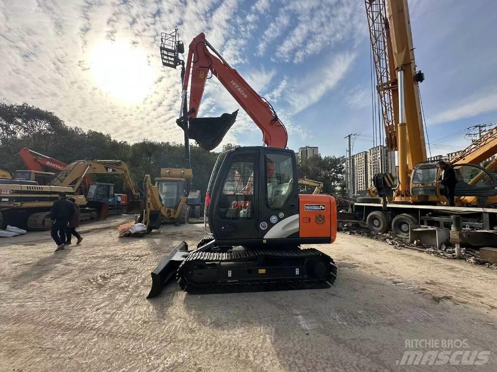 Hitachi ZX 70 Bagri goseničarji