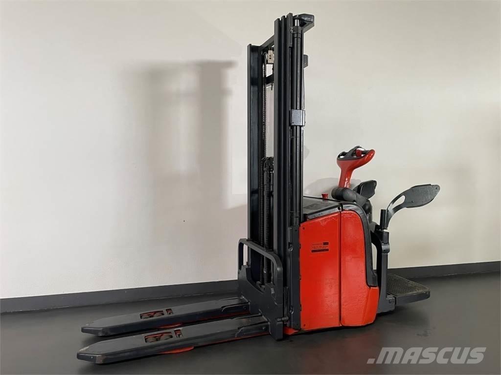Linde L14AP Ročni električni viličar