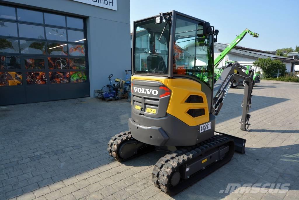 Volvo ECR 25 D Mini bagri <7t