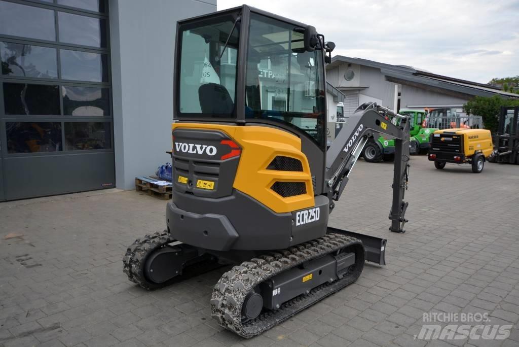 Volvo ECR 25 D Mini bagri <7t