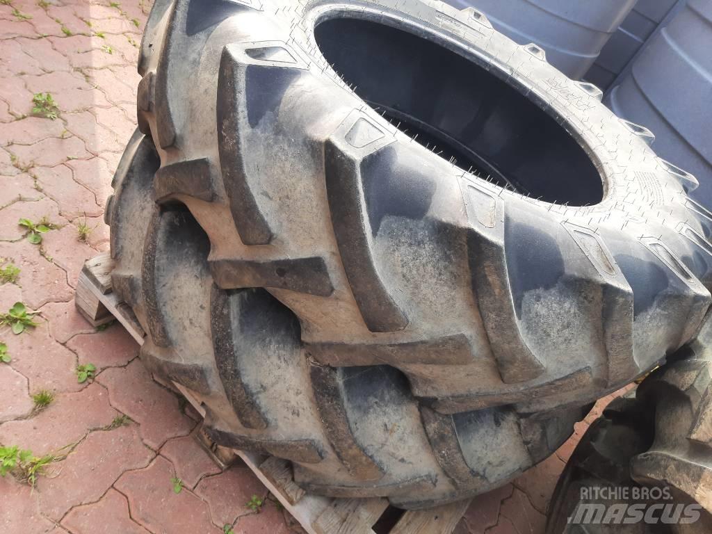 BKT 14.9-28 2 kpl Gume, kolesa in platišča
