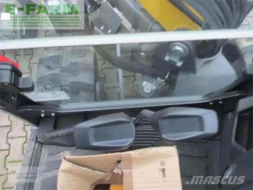 New Holland e55d Mini bagri <7t