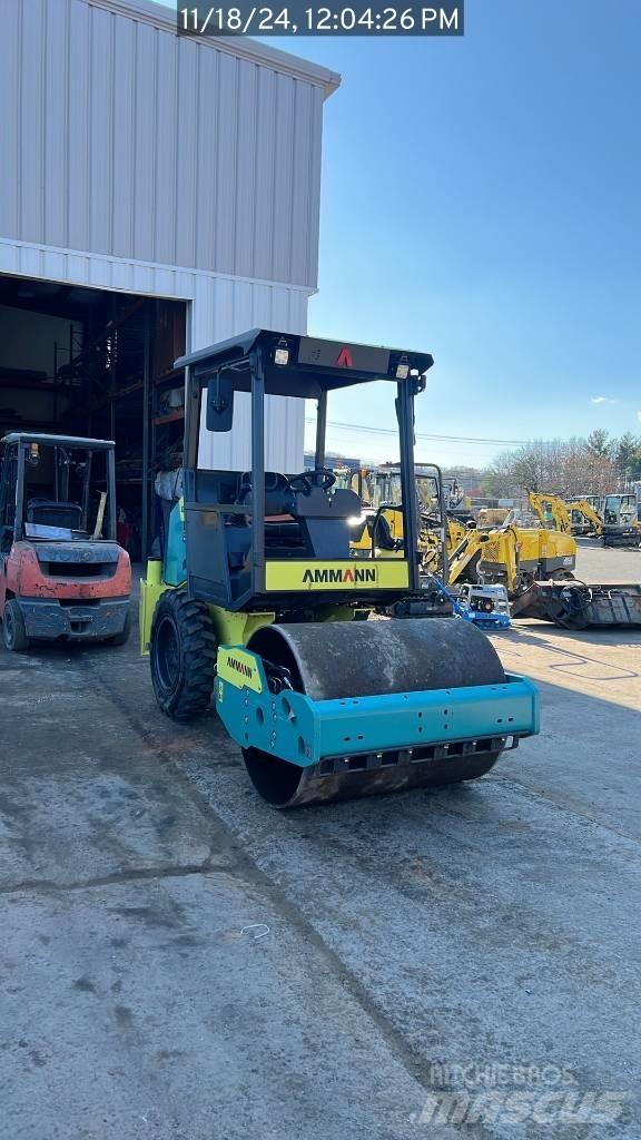 Ammann ARS 30 Enojni valjarji