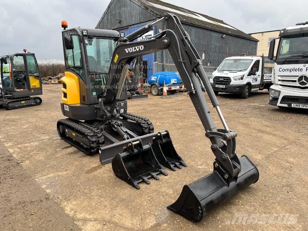 Volvo EC 27 D Mini bagri <7t